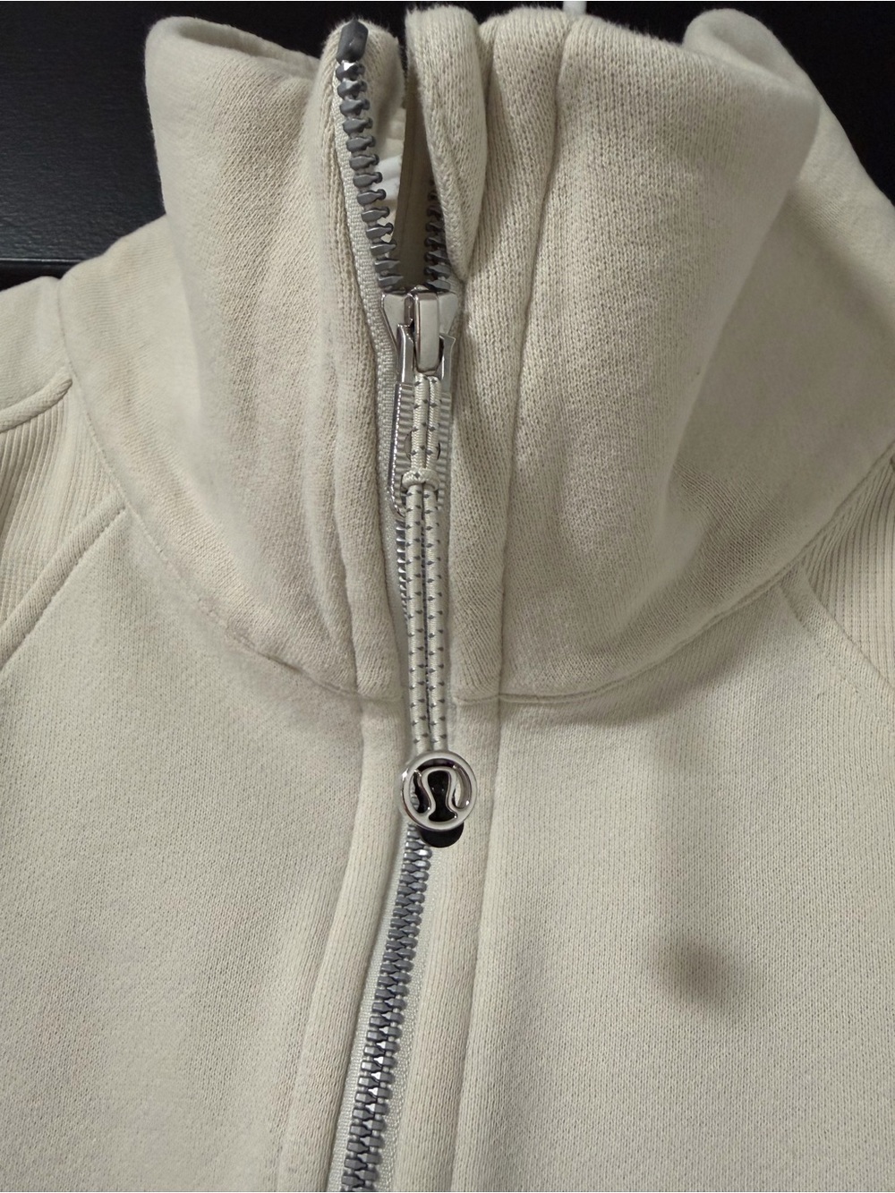 Lululemon Bone scuba xs/s - Picture 2 of 5